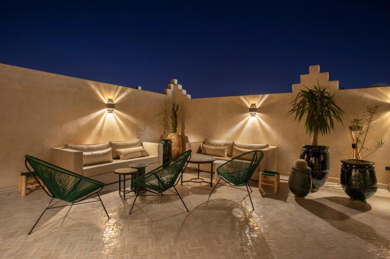 Hotel Oasis ดาคห์ลา ภายนอก รูปภาพ